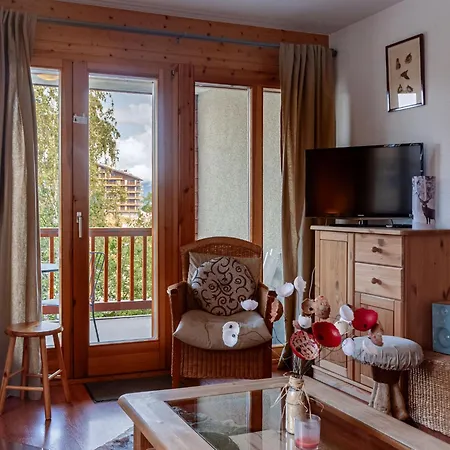 Les Chouettes 1 By Interhome Apartman